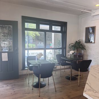 Bean Head Coffee Bar - Coffee & Tea Near Me - Wilmington, Delaware