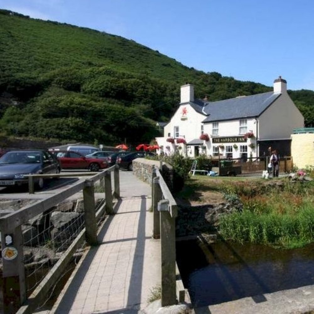 Harbour Inn - Pubs Near Me - Haverfordwest, PEM