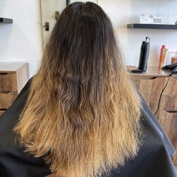 Pera Salon Barber - Before - Hair Salons Near Me - Sacramento, California Pera Salon Barber - Before - Hair Salons Near Me - Sacramento, California