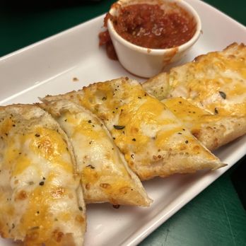 Oregano's - Cheesy garlic bread - Pizza Near Me - Queen Creek, Arizona