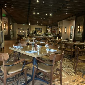 Highball & Harvest - Dining area - New American Near Me - Orlando, Florida Highball & Harvest - Dining area - New American Near Me - Orlando, Florida