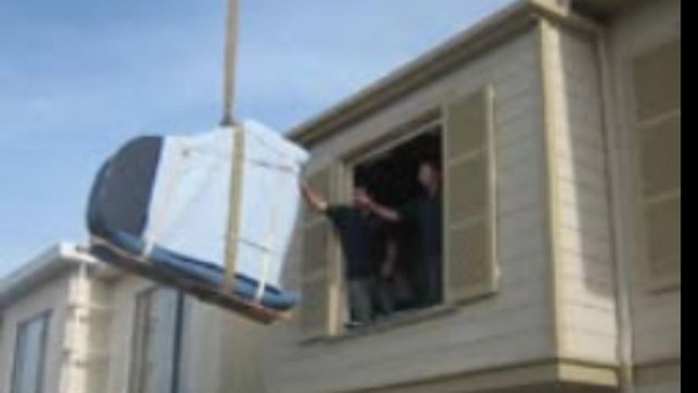 GOLDEN GATE MOVING CO LLC
