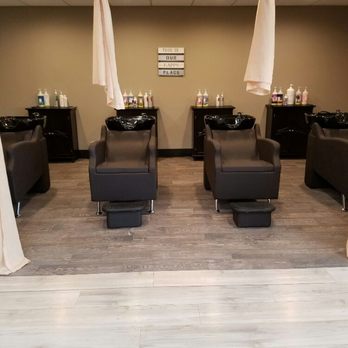 Vanderbilt Salon & Spa - Shampoo room - Hair Salons Near Me - Toledo, Ohio Vanderbilt Salon & Spa - Shampoo room - Hair Salons Near Me - Toledo, Ohio