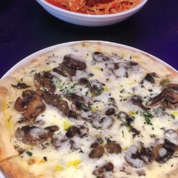 VB3 Pizzeria - Italian Near Me - Jersey City, New Jersey