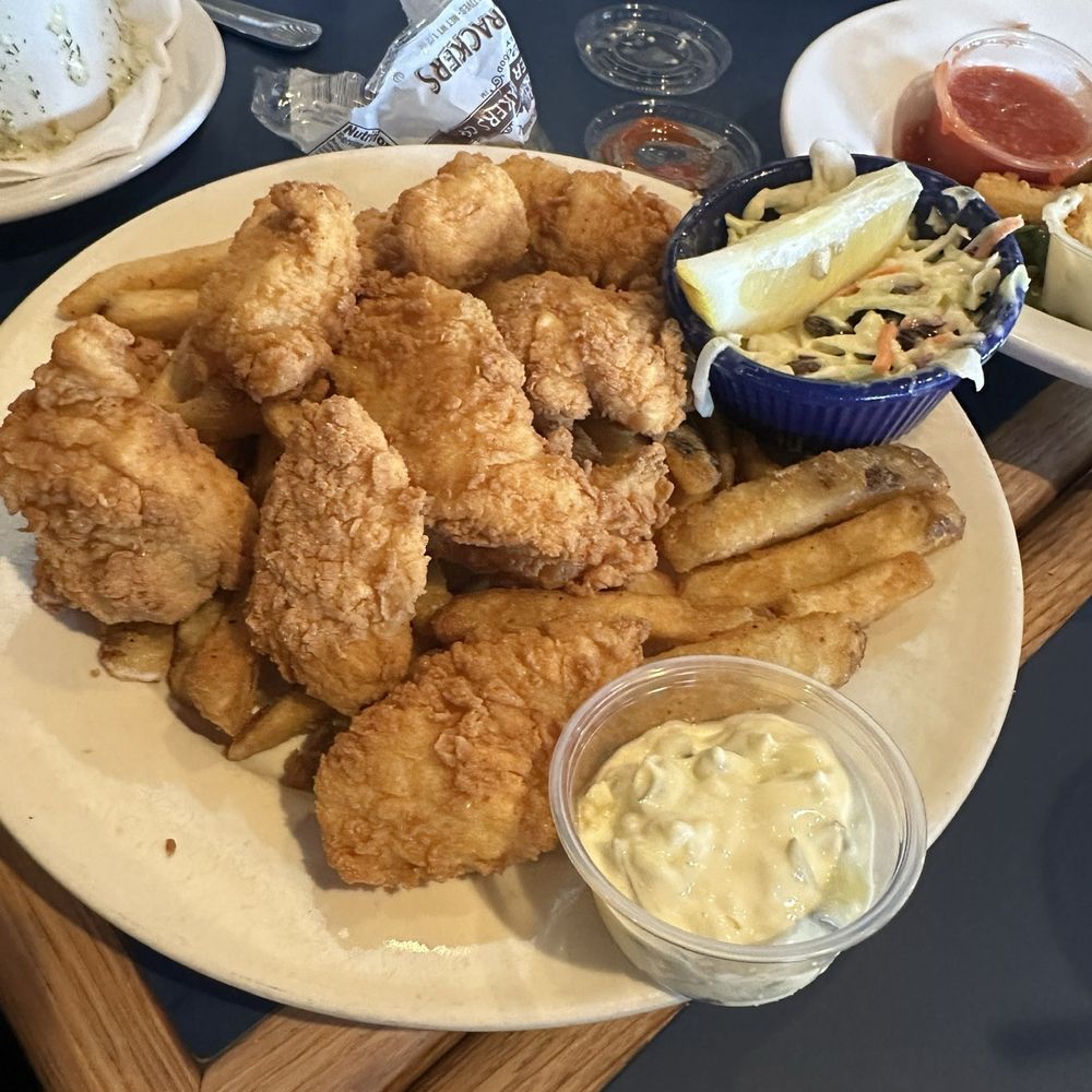 Boston Sail Loft - Boston's Best Fish and Chips - Bars Near Me - Boston, Massachusetts