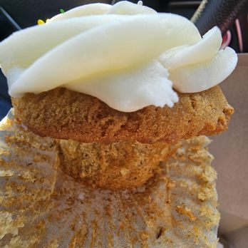 Icing on the Cake - Banana Cupcake - Bakeries Near Me - Los Gatos, California Icing on the Cake - Banana Cupcake - Bakeries Near Me - Los Gatos, California