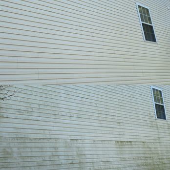 Heartland Hydro Clean - Algae removal on vinyl siding is always so satisfying! - Pressure Washers Near Me