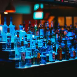 Westwood Bar & Grill