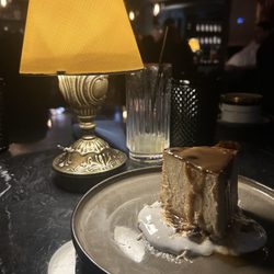 Banana foster cheesecake