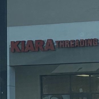Kiara Threading - Store front 1/2023 - Eyebrow Services Near Me - Temecula, California