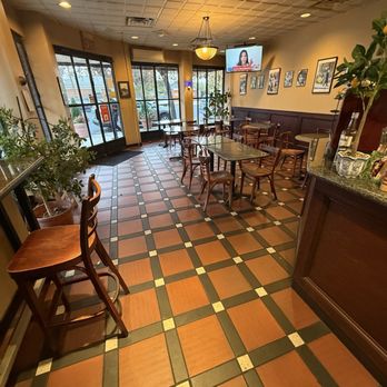 Vaccaro's Pizza - Inside seating - Pizza Near Me - Floral Park, New York Vaccaro's Pizza - Inside seating - Pizza Near Me - Floral Park, New York
