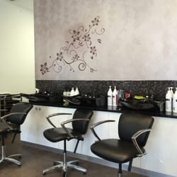So Hair Licious Hair Design