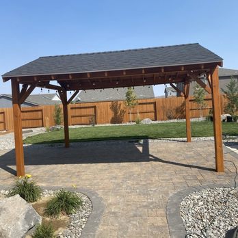 Santiago Landscape & Maintenance - a patio with a pergol roof - Landscaping Near Me - Reno, Nevada Santiago Landscape & Maintenance - a patio with a pergol roof - Landscaping Near Me - Reno, Nevada