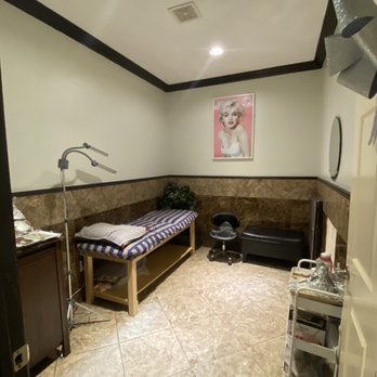 Spa de Miel - waxing room! - Nail Salons Near Me - Belton, Texas Spa de Miel - waxing room! - Nail Salons Near Me - Belton, Texas