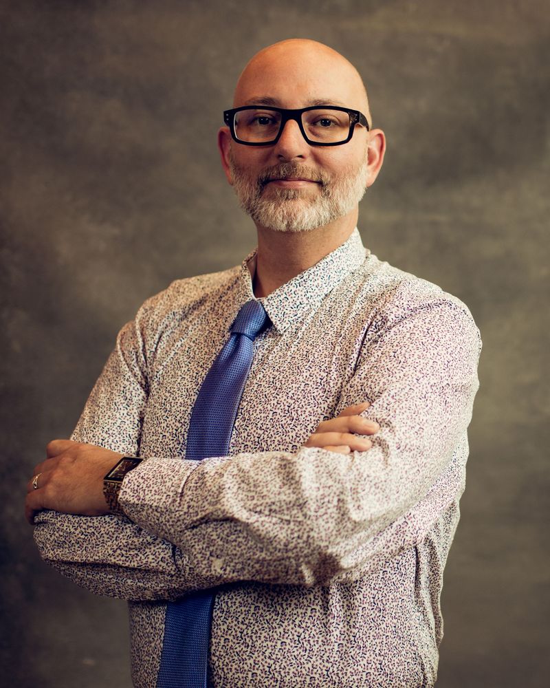 JOEY KERNS THE HEARTH TEAM Contact Agent 16037 SW Upper Boones