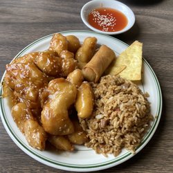 Susie's Cafe - Sesame Chicken with Fried Rice, Spring Roll, Winton, and Sweet & Sour Dipping Sauce