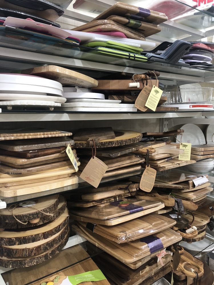 HOMEGOODS Updated June 2024 3165 Alpine Ave NW, Grand Rapids