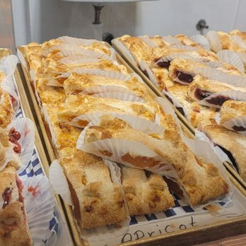 Dagmar's Strudel House - Strudel - Bakeries Near Me - Rio Rancho, New Mexico