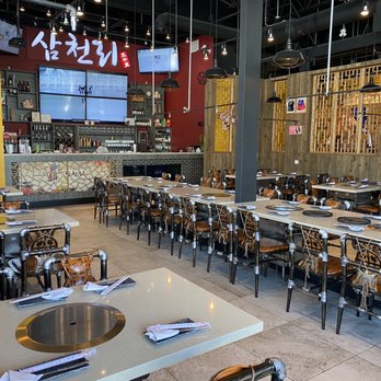 3000 Miles Korean BBQ - tables and chairs - Korean Near Me - Aurora, Ontario 3000 Miles Korean BBQ - tables and chairs - Korean Near Me - Aurora, Ontario