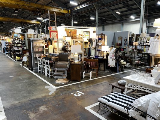 Sleepy Poet Antique Mall by null