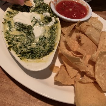 Cheddar's Scratch Kitchen - Spinach dip - Comfort Food Near Me - Kissimmee, Florida Cheddar's Scratch Kitchen - Spinach dip - Comfort Food Near Me - Kissimmee, Florida