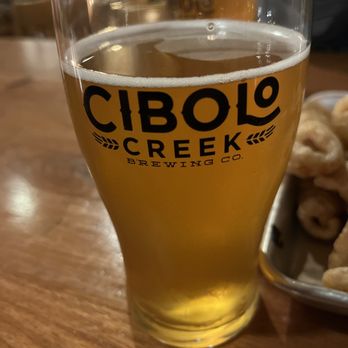 Cibolo Creek Brewing - Boerne Blonde - Breweries Near Me - Boerne, Texas Cibolo Creek Brewing - Boerne Blonde - Breweries Near Me - Boerne, Texas