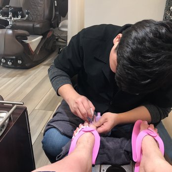 DC Nail Spa - Good job!  My feet look and feel great! - Nail Salons Near Me - Washington, DC, District of Columbia