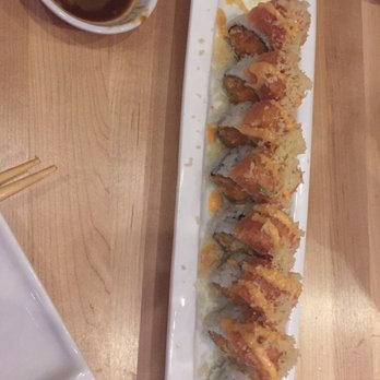 Moki Sushi - Spicy 2 in 1 roll - Sushi Bars Near Me - Champaign, Illinois