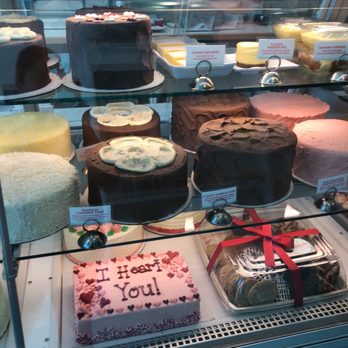 SusieCakes - Studio City - Bakeries Near Me - Studio City, California SusieCakes - Studio City - Bakeries Near Me - Studio City, California