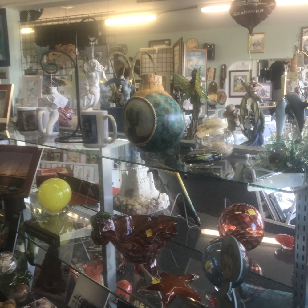 Mermaid Cove - Glass decor and Coast Salish art - Art Galleries Near Me - Ocean Shores, Washington Mermaid Cove - Glass decor and Coast Salish art - Art Galleries Near Me - Ocean Shores, Washington