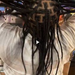 Yasmin’s Beauty Salon - Standard knotless