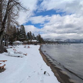 Cedar Glen Lodge - Across from cedar Glen Lodge - Hotels Near Me - Tahoe Vista, California