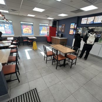 White Castle - Clean Location! Clean Bathroom & Smells Good. - Fast Food Near Me - Bronx, New York