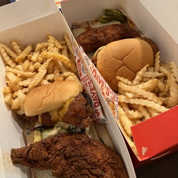 Dave's Hot Chicken - Chicken Shop Near Me - Oakland, California Dave's Hot Chicken - Chicken Shop Near Me - Oakland, California