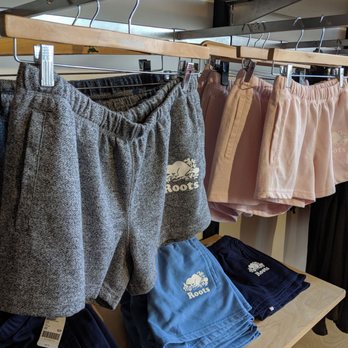 Roots - Vaudreuil - Shorts - Leather Goods Near Me - Vaudreuil, Quebec Roots - Vaudreuil - Shorts - Leather Goods Near Me - Vaudreuil, Quebec