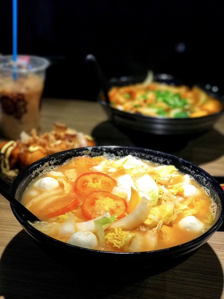 Bubble Waffle Cafe Takeout & Delivery 107 Photos & 42 Reviews