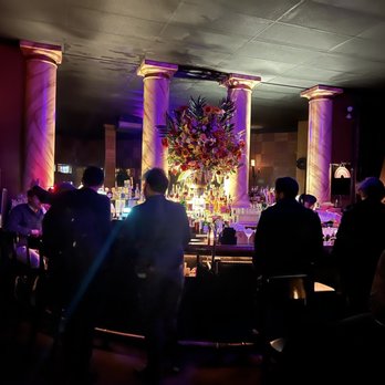 Martuni's - Bar area - Lounges Near Me - San Francisco, California Martuni's - Bar area - Lounges Near Me - San Francisco, California
