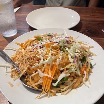 Diho Siam - Pad Thai - Thai Near Me - Mission Viejo, California