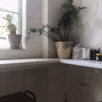 Brick House - Coffee & Tea Near Me - East Dulwich, XGL