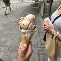 Gelateria Garda - Kínder Bueno and Tiramisú