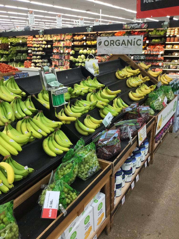 HYVEE Updated August 2024 30 Photos & 11 Reviews 1843 Johnson