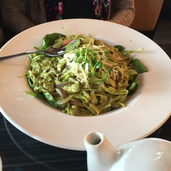 York Rd Kitchen - Chicken & Mushrooms Pasta - Canadian (New) Near Me - Guelph, Ontario