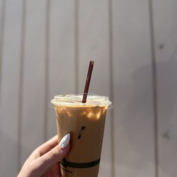 Banana Bread Latte with Oatmilk