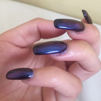 Tulip Nails - Painful sides and also there's polish on my skin - Nail Salons Near Me - Alameda, California