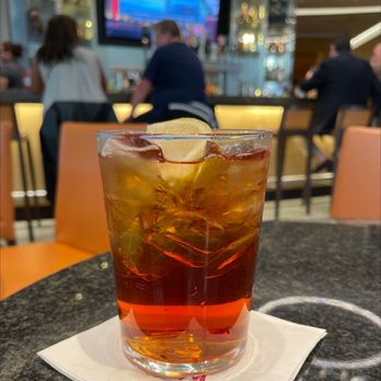 Champions - Sweet tea w/lemon - American Near Me - Atlanta, Georgia