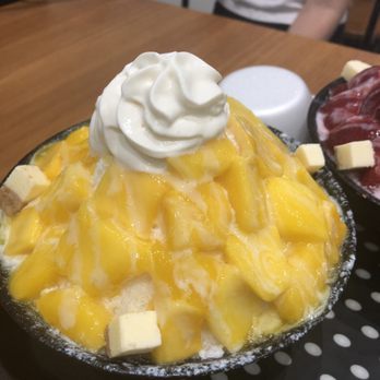 The Cups Bingsu Cafe - Large Mango Bingsu - Desserts Near Me - Vaughan, Ontario The Cups Bingsu Cafe - Large Mango Bingsu - Desserts Near Me - Vaughan, Ontario