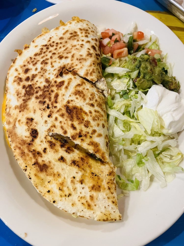 Pelanchos Mexican Grill — Mexican restaurant in Knoxville
