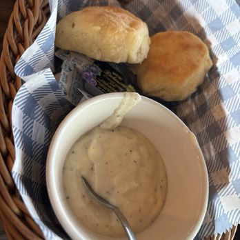 Cracker Barrel Old Country Store - Biscuits with Sawmill Gravy - Southern Near Me - Reno, Nevada Cracker Barrel Old Country Store - Biscuits with Sawmill Gravy - Southern Near Me - Reno, Nevada