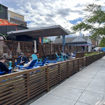 Aslin Beer Company - Seating outside the gate - Breweries Near Me - Washington, DC, District of Columbia