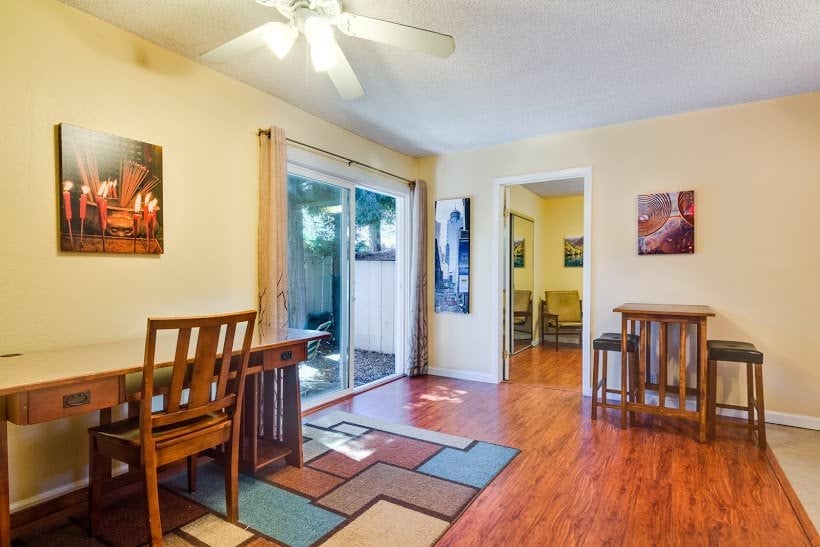 THE COTTAGE ON UNIVERSITY AVENUE Apartments University Ave, San